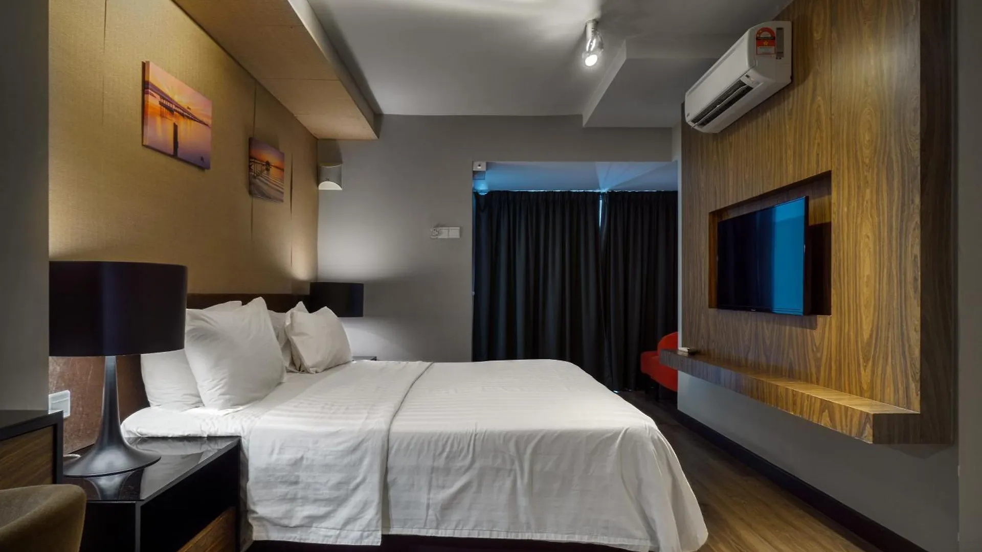 Maritime Karpal Singh Apartment George Town