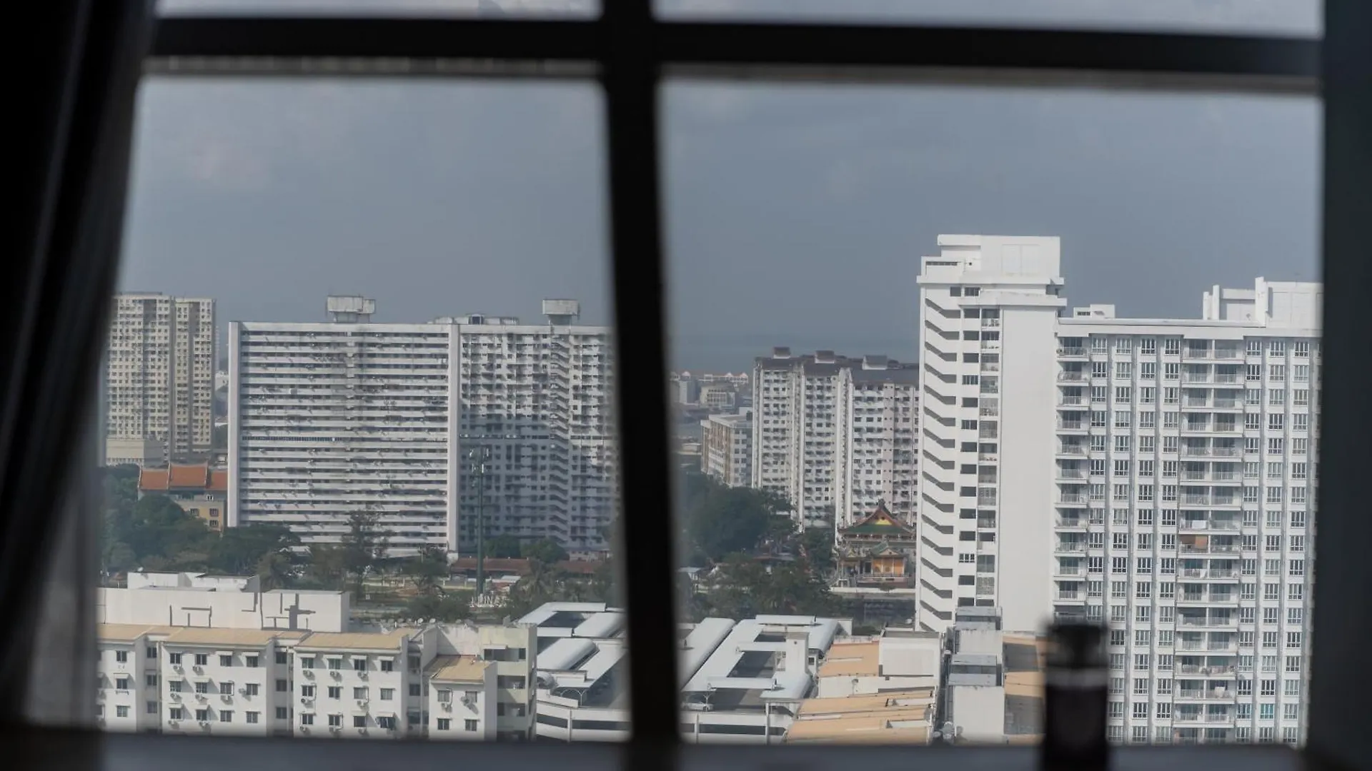 Maritime Karpal Singh Apartment George Town
