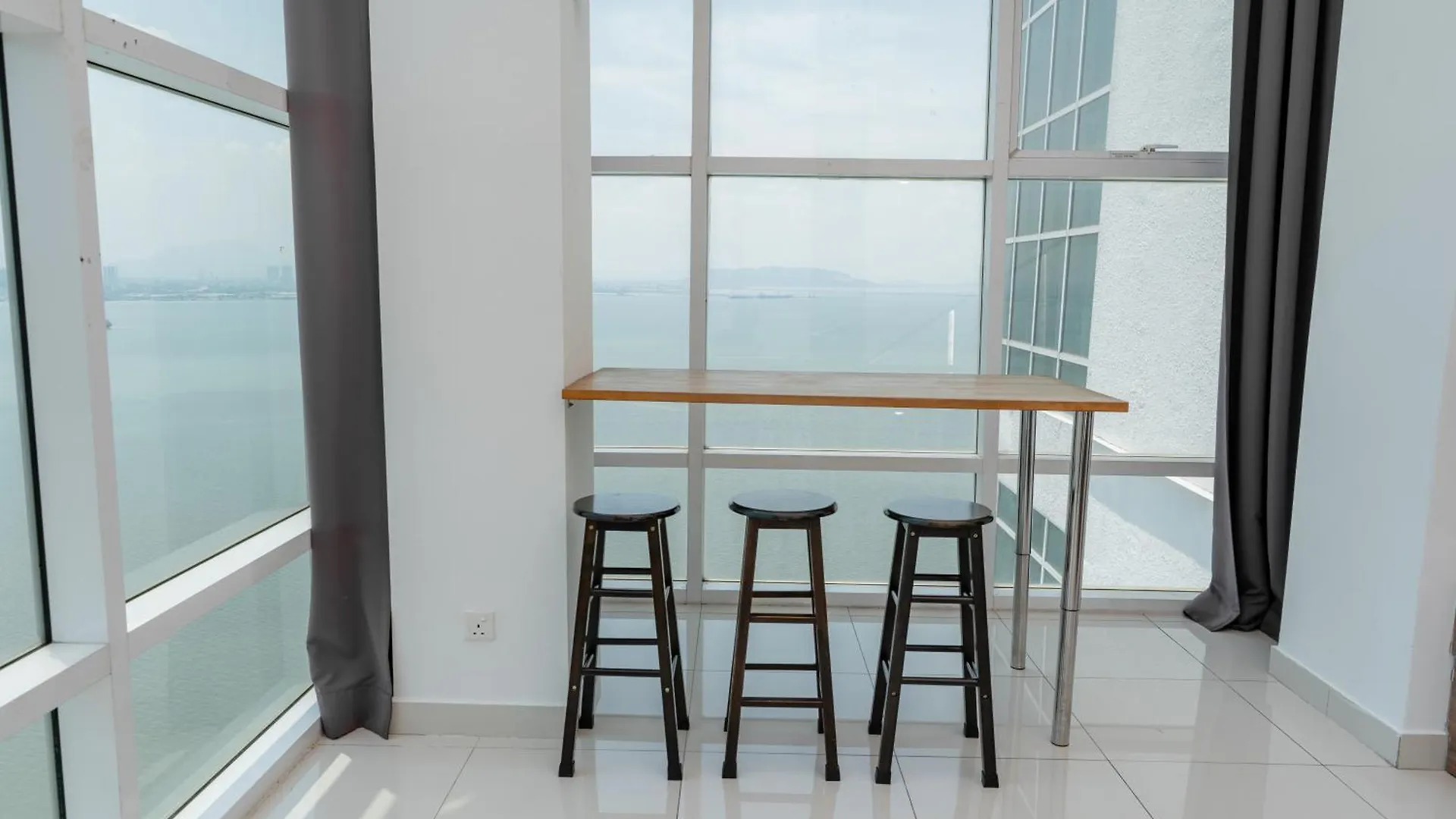 Maritime Karpal Singh Apartment George Town